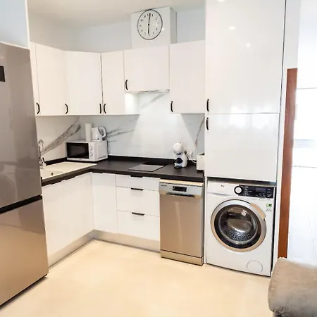 Hermoso Cerca De La Playa Y Centro Apartman